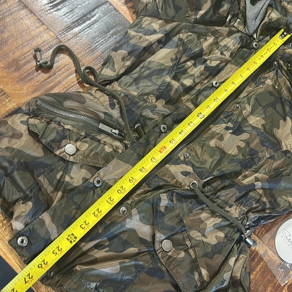 NWT Snobbish Collection camo hooded rain coat size XL - Picture 8 of 12